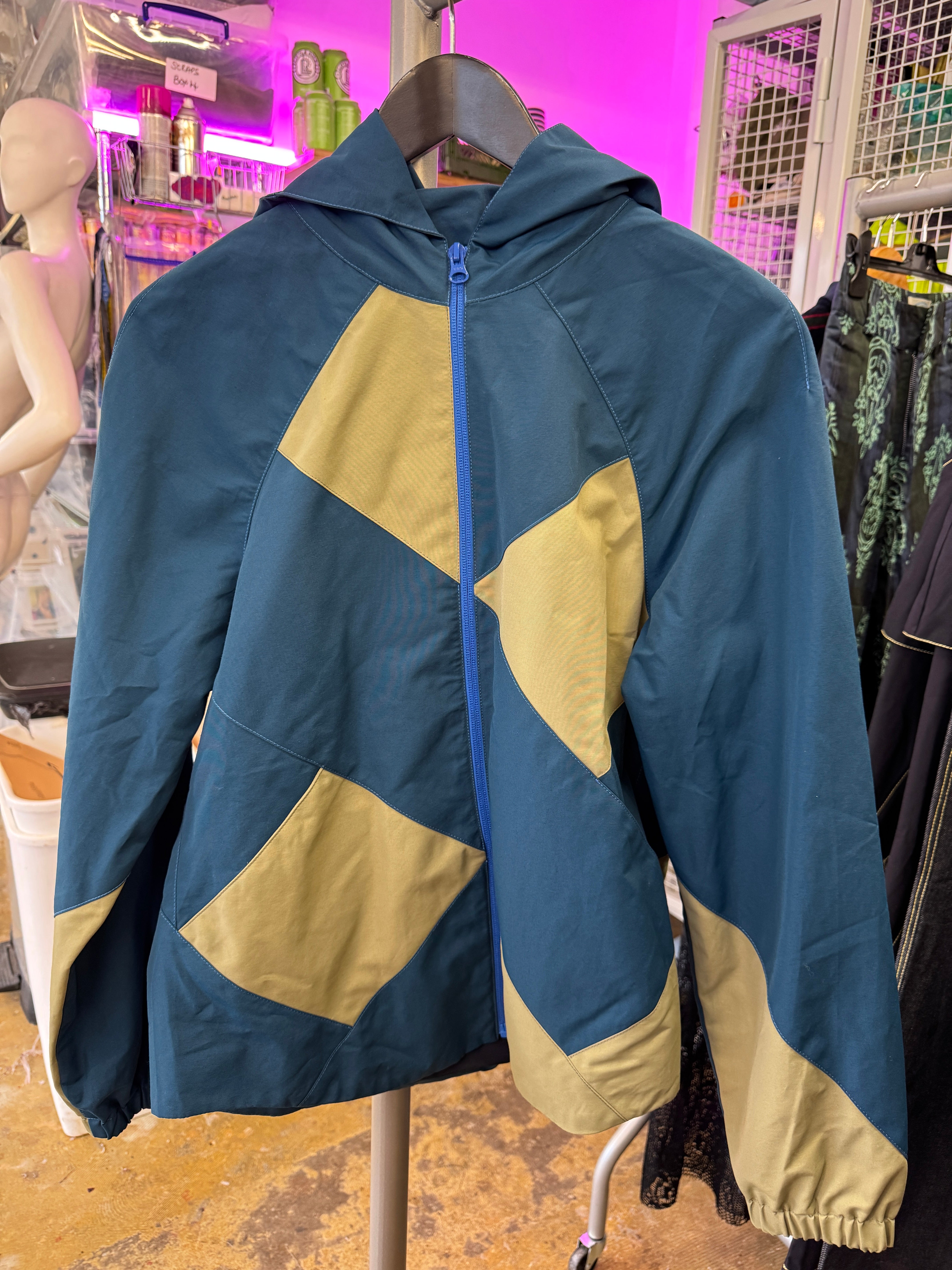 CONTRAST PASTRY JACKET – paria /FARZANEH