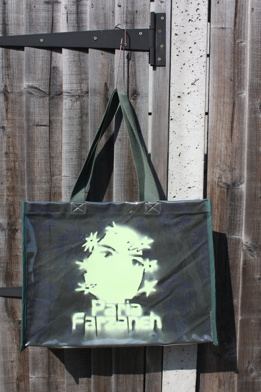 Face Badge Tote Bag - Pistachio