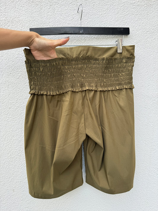 SHIRRING SHORT