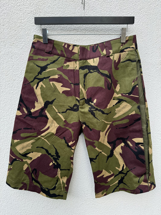 CAMO PLEAT SHORT