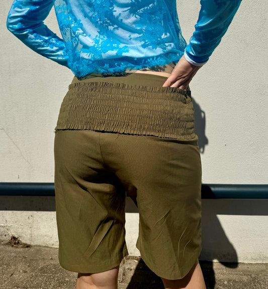 SHIRRING SHORT